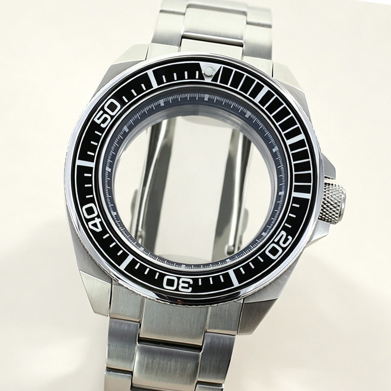 ตัวเรือนและสายนาฬิกาดำน้ำสปอร์ - Citizen Watch Tsuyosa บทวิจารณ์และราคา